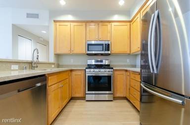 Main picture of 6931 Kittyhawk Ave