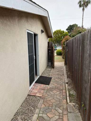 Main picture of 7126 Del Norte Dr