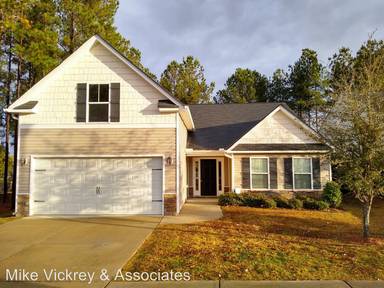 Main picture of 2585 Kirby Ave