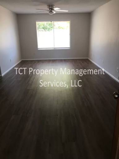 Main picture of 1654 W Keating Ave