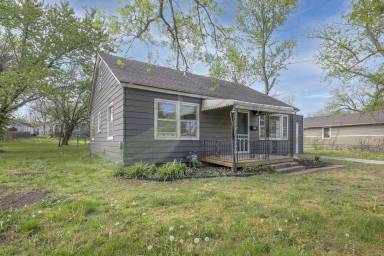 Main picture of 147 Parker Ave