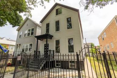 Main picture of 1619 N Whipple St
