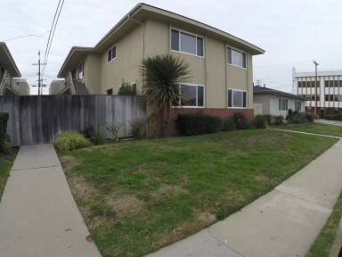 Main picture of 17809 Crenshaw Blvd
