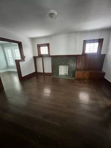 Main picture of 2315 Liberty St
