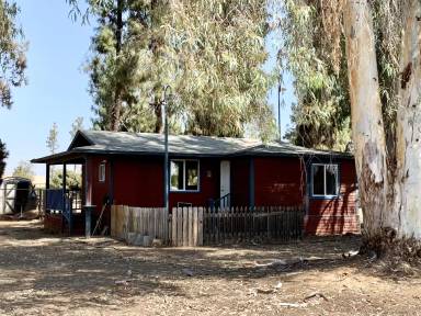 Main picture of 20653 Road 232