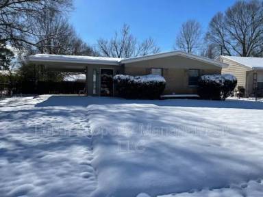 Main picture of 611 Benham Ave