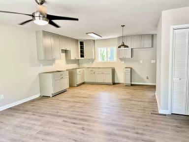 Main picture of 8477 Appomattox Ct