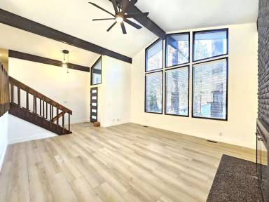 Main picture of 4427 W Shawnee Ave