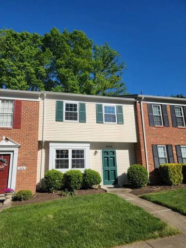 Main picture of 1688 Liberty Bell Ct