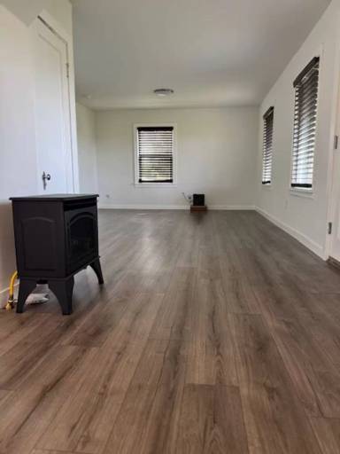Main picture of 531 N Barker St