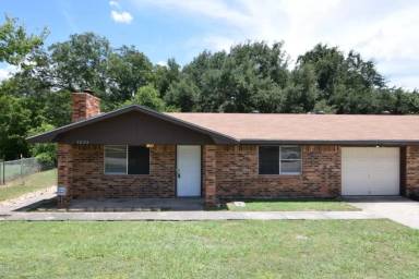 Main picture of 3024 Tanglewood