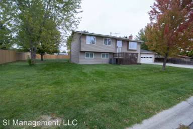 Main picture of 5666 S Tinker St