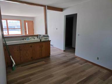 Main picture of 850 Truax Blvd