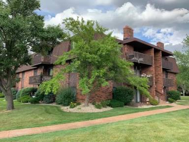 Main picture of 2109 45th Street, Unit 101