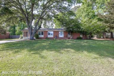 Main picture of 73 Vandergrift Dr