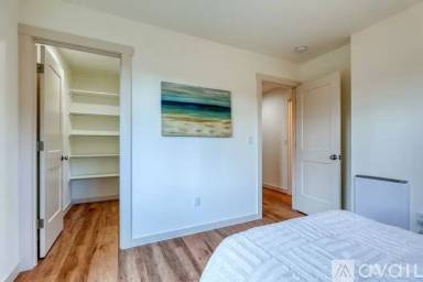 Main picture of 858 19th St