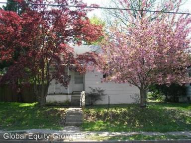 Main picture of 11 Greenland Ave