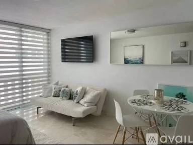 Main picture of 5555 Ave Isla Verde