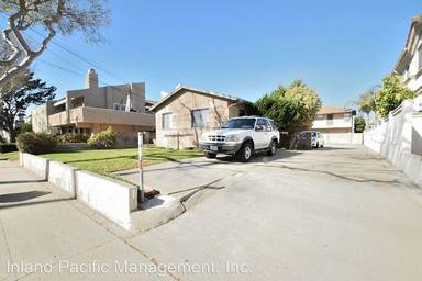 Main picture of 2415 Grant Ave
