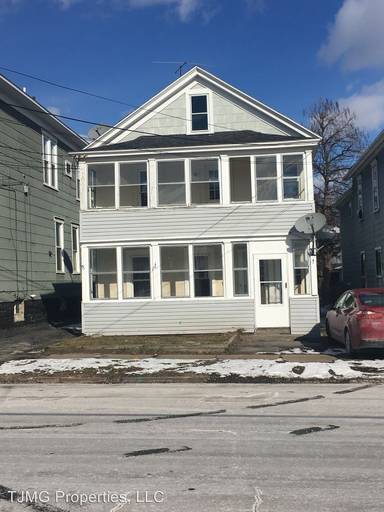Main picture of 948 Emerson Ave