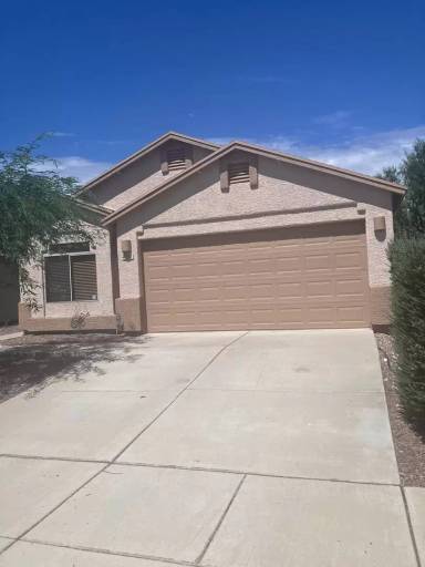 Main picture of 4351 E Ocotillo Desert Trl