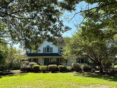 Main picture of 6 Cedar Hill Ter