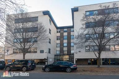 Main picture of 7616 N Marshfield Ave
