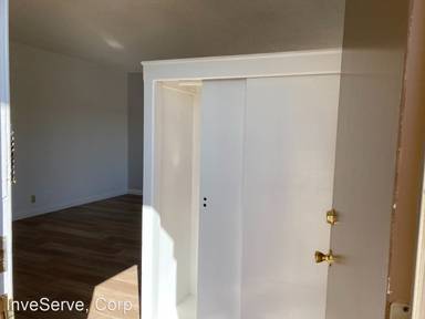 Main picture of 1301 College View Dr