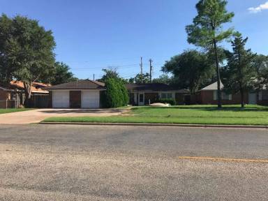 Main picture of 1933 66th St