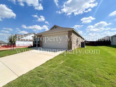 Main picture of 644 W Criner St