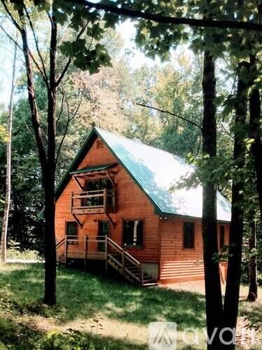 Main picture of 24 Dogwood Ln