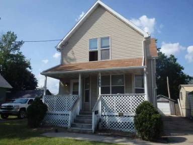 Main picture of 1508 E Wisconsin Ave