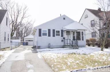 Main picture of 7 W Capistrano Ave