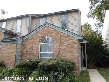 Main picture of 2692 Tess Cir