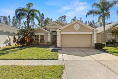 Main picture of 4204 Pine Isle Dr