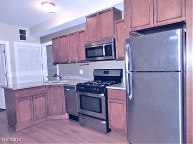 Main picture of 3735 N Kimball Ave