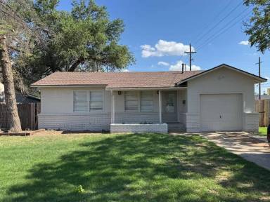 Main picture of 3015 47th St