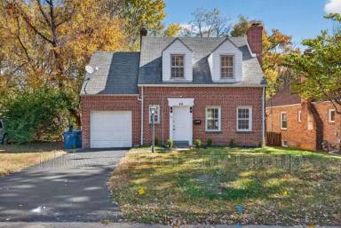 Main picture of 46 N Harvey Ave