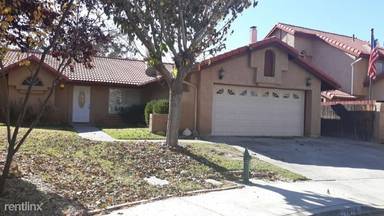 Main picture of 1514 W Avenue H15