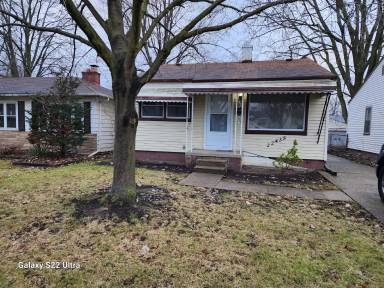 Main picture of 22435 Sharrow Ave