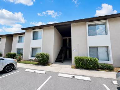 Main picture of 2709 Hidden Lake Blvd