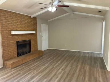 Main picture of 604 Ironton Ave