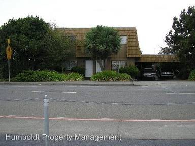 Main picture of 608 W Henderson St