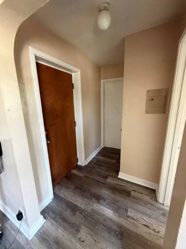 Main picture of 100 Blymyer Ave
