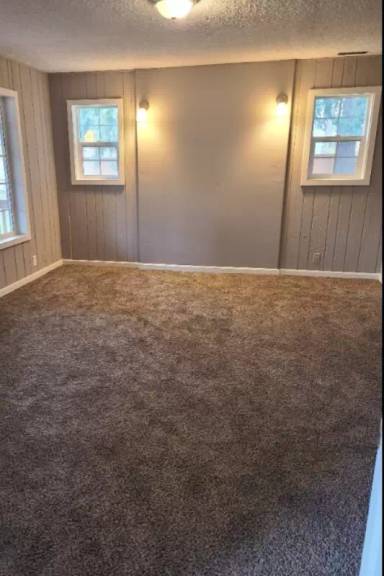 Main picture of 4800 SW 160th Ave