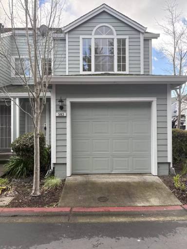 Main picture of 593 E Jasmine Cir