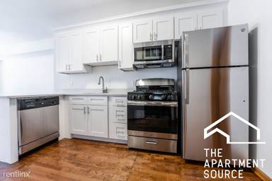 Main picture of 4205 N Oakley Ave