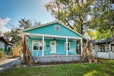 Main picture of 2650 Green St