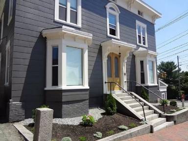 Main picture of 21 State St