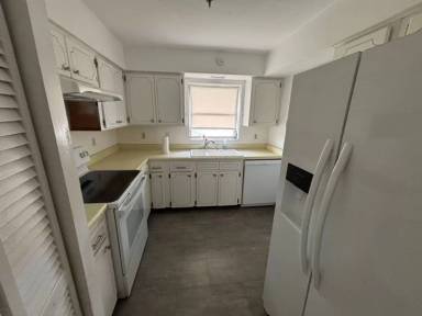 Main picture of 1080 Edgehill Ave
